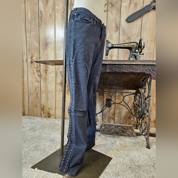 Lace Up Side Seam Pants - Picture 9 of 16